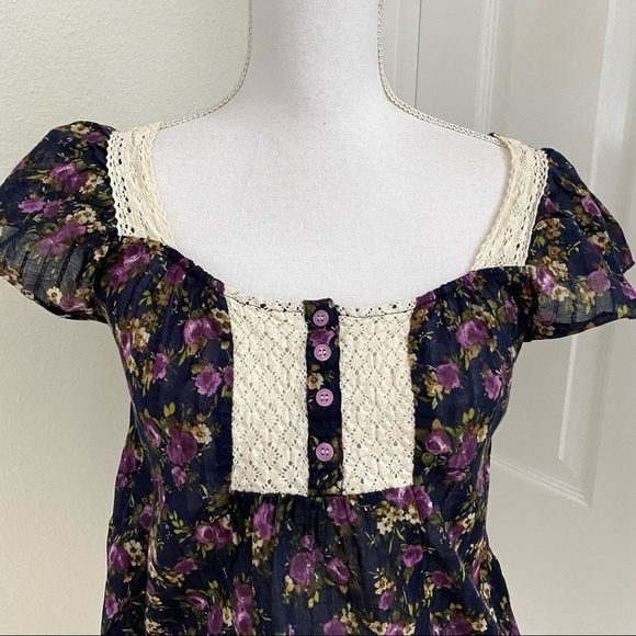 Mossimo Supply Co. Peasant Cottage Core Violet Floral Blousen Top Sz Small - Picture 2 of 7